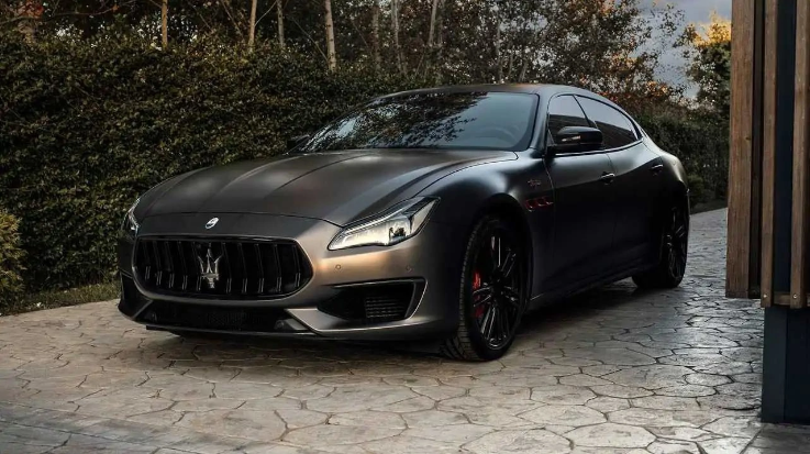 玛莎拉蒂 Quattroporte 将于 2024 年推出纯电动车型